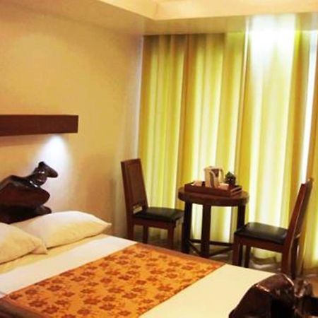 Callospa And Resort Antipolo Eksteriør bilde