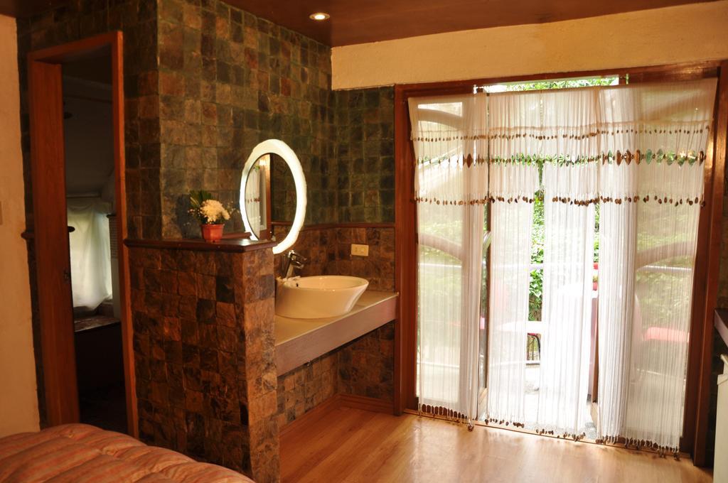 Callospa And Resort Antipolo Eksteriør bilde
